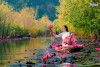 Dịch vụ tham quan sông Hương mùa hoa súng khung cảnh đẹp như chốn thần tiên (3)