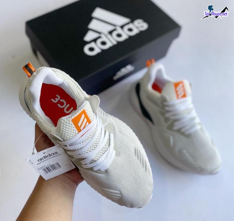 Top 10 Shop bán giày thể thao đẹp nhất tỉnh Lâm Đồng chất lượng giá cũng tốt nhất trên thị trường (2)