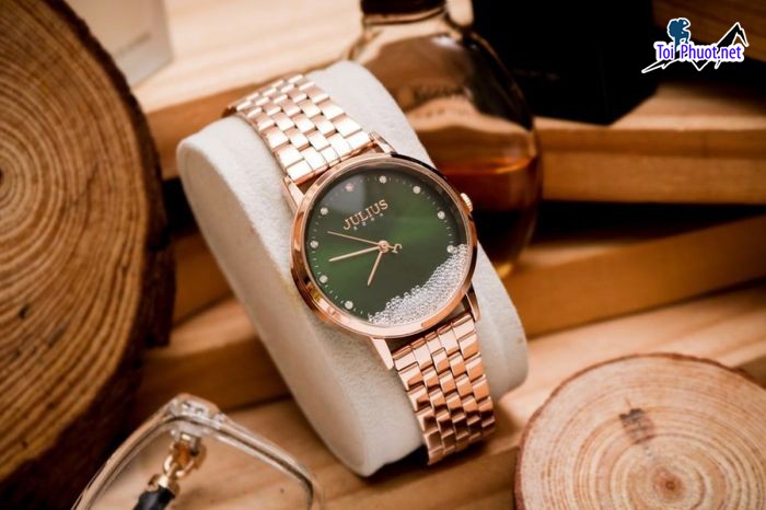 Top 6 Cửa hàng bán đồng hồ chính hãng uy tín nhất tỉnh Quảng Ngãi nhiều thương hiệu nổi tiếng (2)