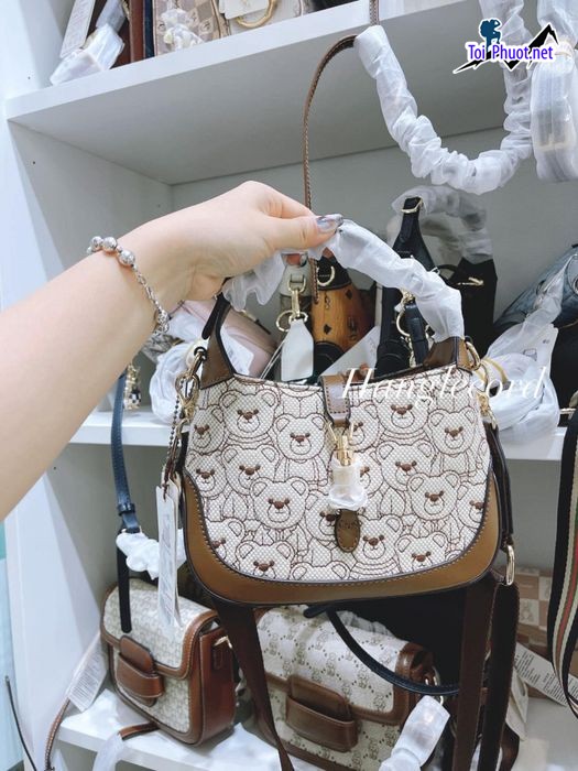 Top 6 shop bán túi xách đẹp ở Bắc Giang được chị em yêu thích nhất chất lượng tốt (3)