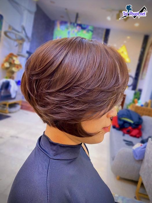 Top 8 Hair salon cắt tóc ngắn đẹp nhất tỉnh Thái Nguyên thái độ phục vụ nhiệt tình và chu đáo (2)