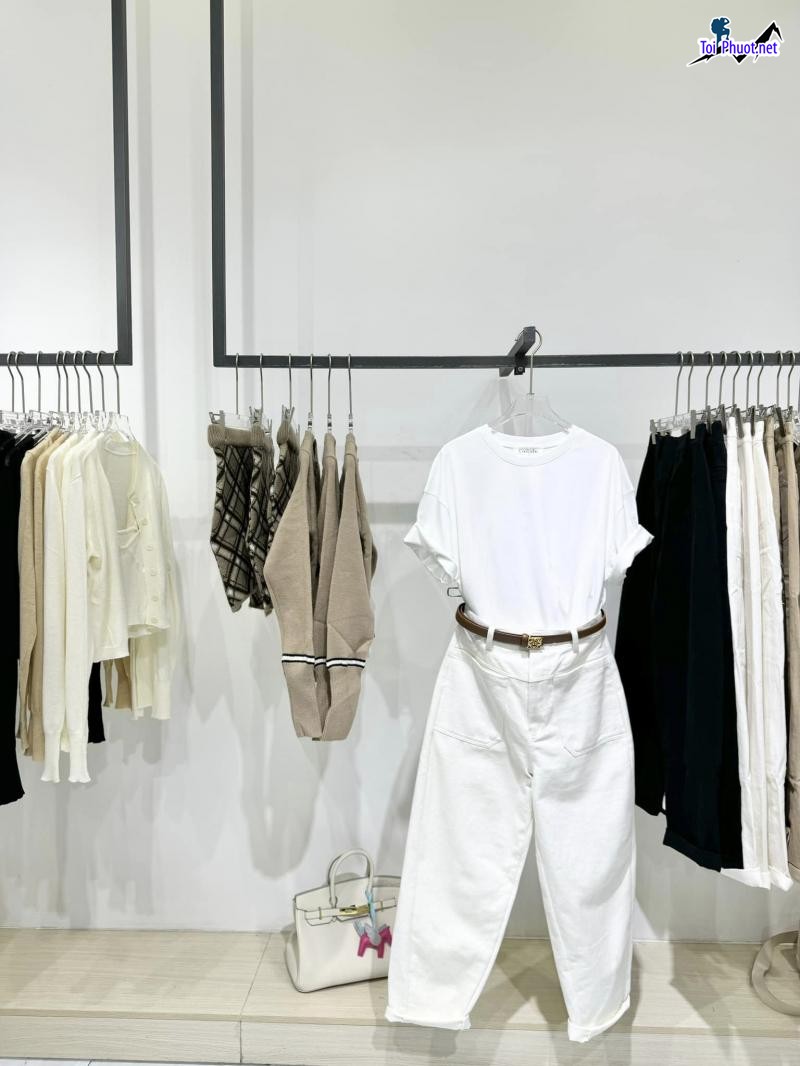 Top 9 Cửa hàng bán quần áo đẹp, chất nổi tiếng nhất tỉnh Tây Ninh trải nghiệm mua sắm hoàn hảo (1)
