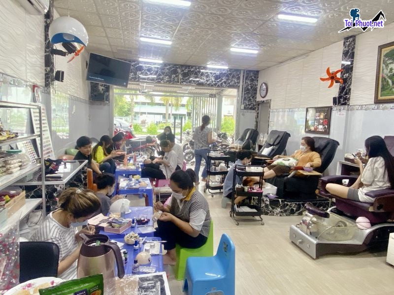 Top 9 tiệm làm nail chất lượng nhất tỉnh Sóc Trăng phong cách trẻ trung và sáng tạo (3)