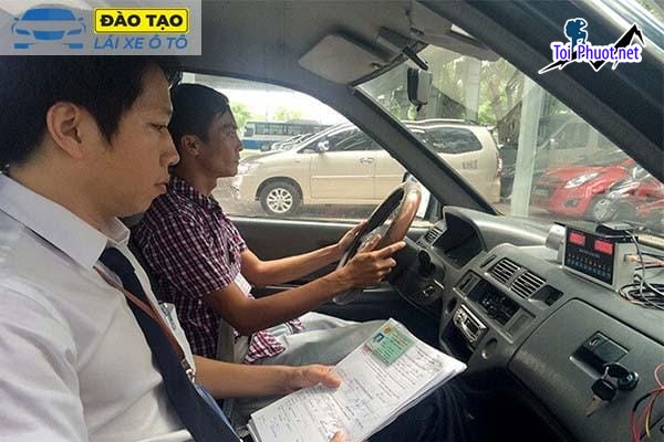 Top Trung tâm dạy lái xe ô tô uy tín và chuyên nghiệp nhất ở Ninh Bình tỉ lệ đỗ cao (2)