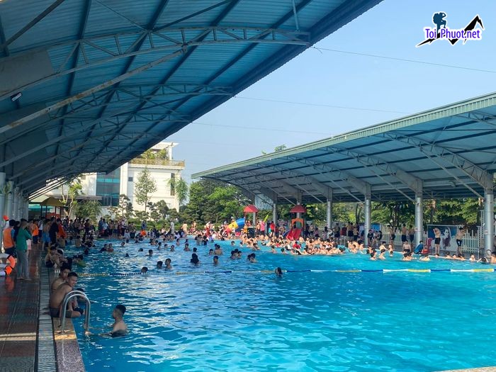 Top 10 Bể bơi công cộng có giá vé rẻ và chất lượng nhất Ninh Bình có thuê đồ bơi (2)