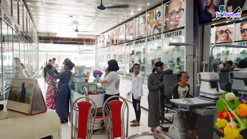 Top 10 Địa chỉ cắt kính cận uy tín, bảo đảm chất lượng, giá tốt tại Thanh Hóa mẫu mã phong phú (1)