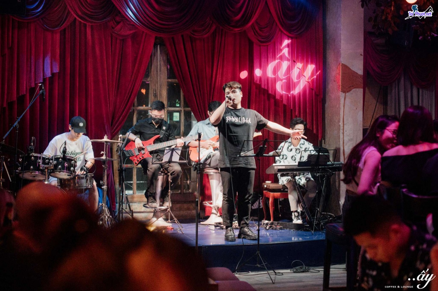 Top 10 Quán Cafe Acoustic lãng mạn nhất Điện Biên bạn nên đến nhất cực thư giãn (3)
