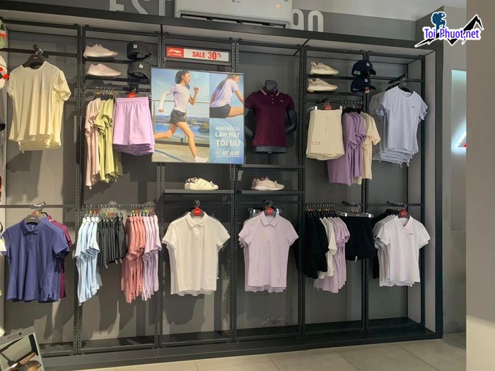 Top 10 Shop bán quần áo thể thao tốt nhất Quảng Trị mua sắm dễ dàng và tiện lợi (4)