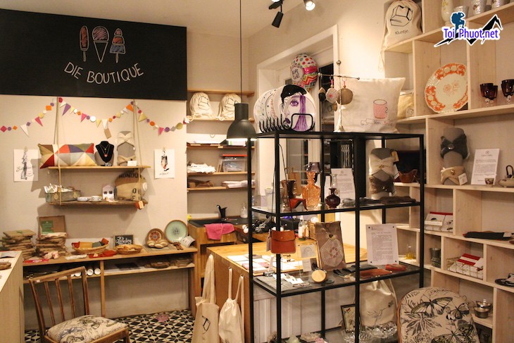 Top 10 Shop quà lưu niệm chất lượng nhất ở Hưng Yên đội ngũ nhân viên nhiệt tình (5)