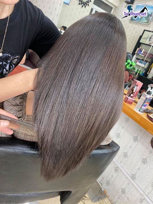 Top 10 Tiệm cắt và tạo kiểu tóc đẹp nhất Lâm Đồng được đông đảo yêu thích (2)