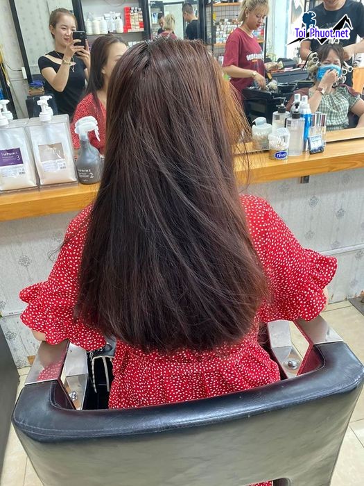 Top 10 Tiệm cắt và tạo kiểu tóc đẹp nhất Lâm Đồng được đông đảo yêu thích (3)