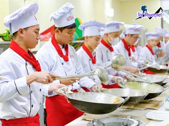 Top 10 Trung tâm dạy nấu ăn uy tín nhất Đà Nẵng đáp ứng tiêu chuẩn (4)