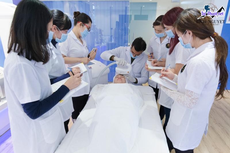Top 10 Trung tâm dạy nghề spa uy tín và chất lượng nhất Thái Nguyên đầu ra tốt (2)