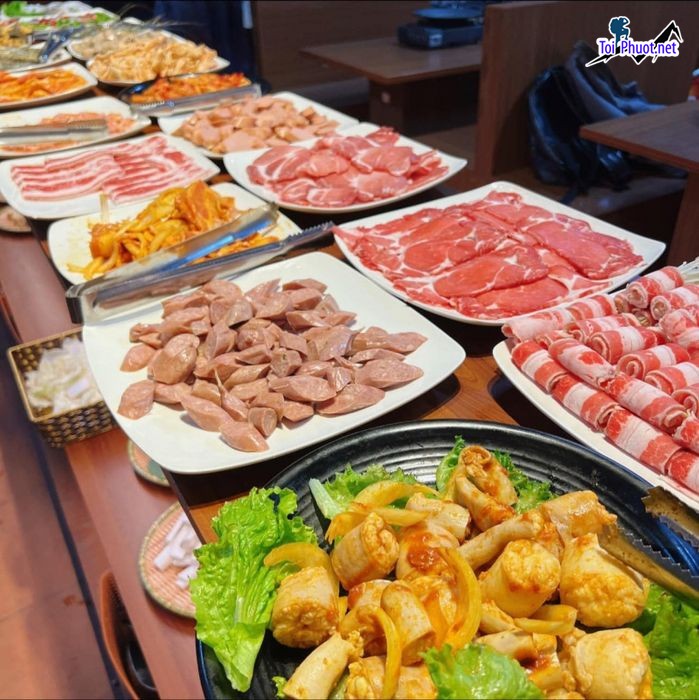 Top 11 Địa chỉ buffet ngon giá rẻ, hút khách nhất Hải Phòng trải nghiệm ẩm thực tuyệt vời (4)