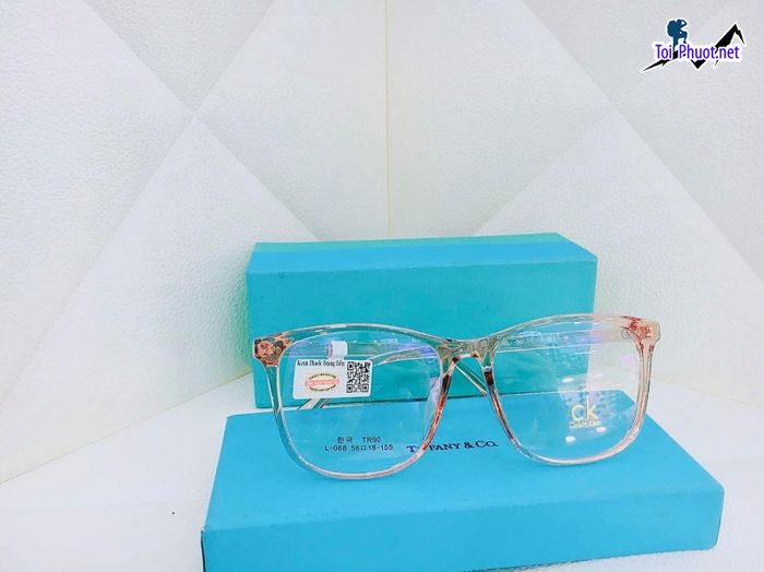 Top 11 Địa chỉ cắt kính cận uy tín, bảo đảm chất lượng, giá tốt tại Nghệ An thời trang (4)