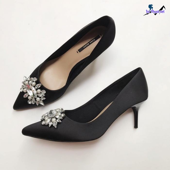 Top 11 Shop giày nữ đẹp được yêu thích nhất Hà Nội bền đẹp (5)