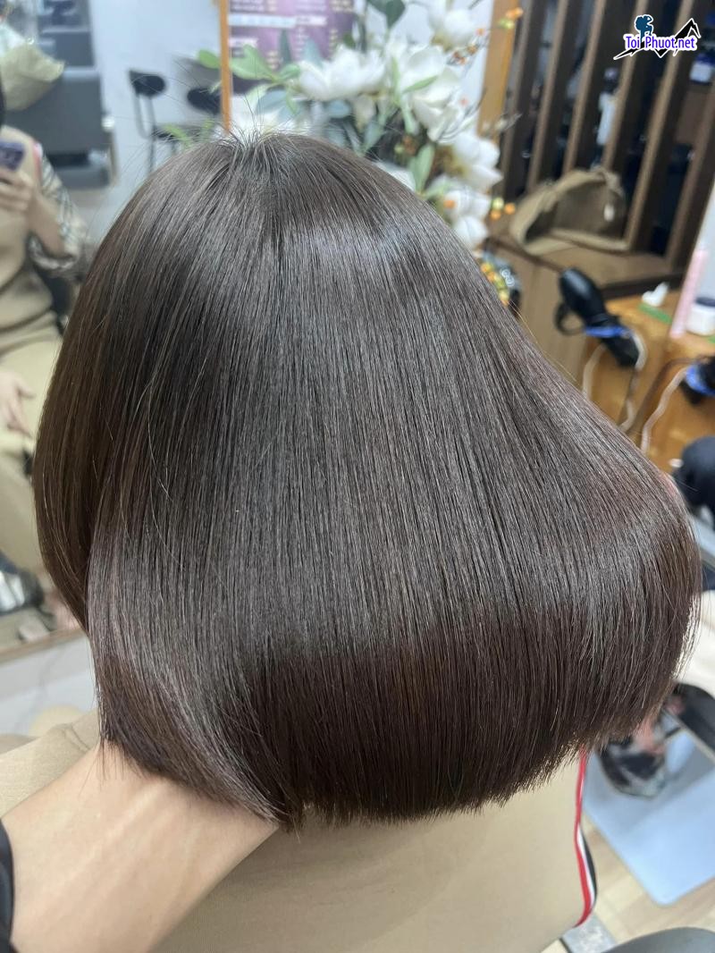 Top 11 Tiệm cắt và tạo kiểu tóc đẹp nhất Thanh Hóa đẳng cấp và tận hưởng dịch vụ tốt nhất (6)