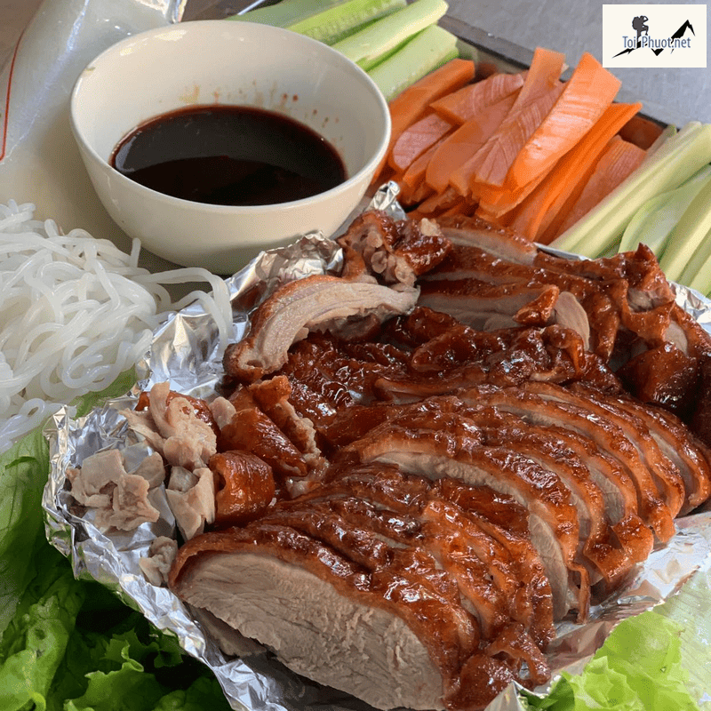 Top 12 Quán vịt quay ngon nhất Tuyên Quang hương vị hấp dẫn khó cưỡng (2)