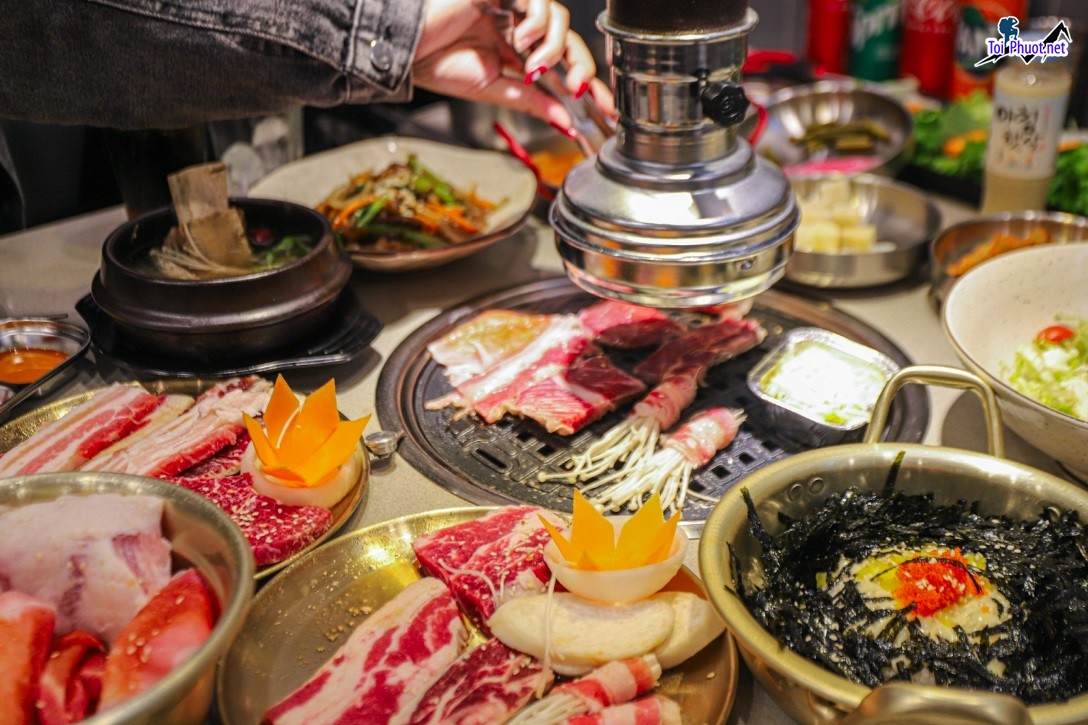 Top 15 Địa chỉ buffet ngon giá rẻ, hút khách nhất Hà Nội cực thu hút (4)