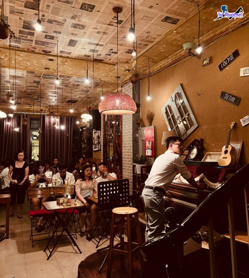 Top 15 Quán Cafe Acoustic lãng mạn nhất Hồ Chí Minh bạn nên đến nhất độc đáo (3)
