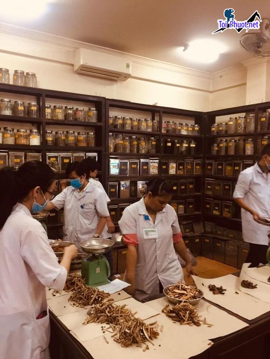 Top 3 Phòng khám Đông y nổi tiếng và uy tín nhất Hà Tĩnh chuẩn đoán hay (1)