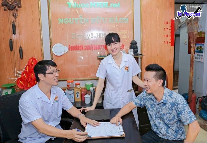 Top 3 Phòng khám Đông y nổi tiếng và uy tín nhất Ninh Bình bác sĩ tận tâm (2)