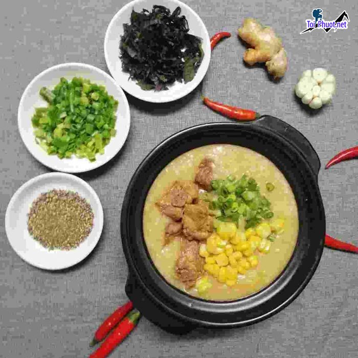 Top 3 Quán cháo ngon nhất Phú Thọ phong cách phục vụ nhân viên ở quán nhiệt tình (1)