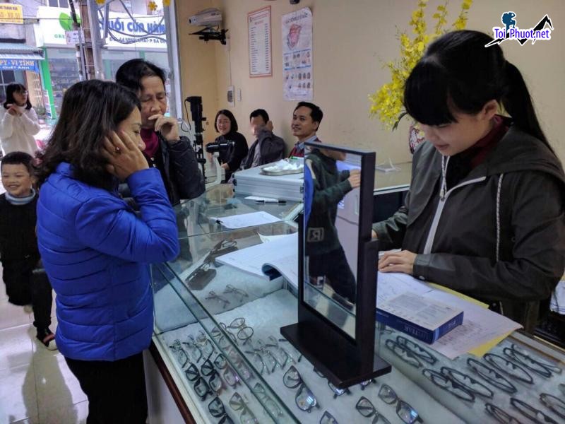 Top 4 Địa chỉ cắt kính cận uy tín, bảo đảm chất lượng, giá tốt tại Cao Bằng an toàn (3)