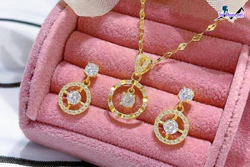 Top 4 Địa chỉ mua bán vàng uy tín nhất Hà Tĩnh đảm bảo và sự tinh xảo trong chế tác (2)