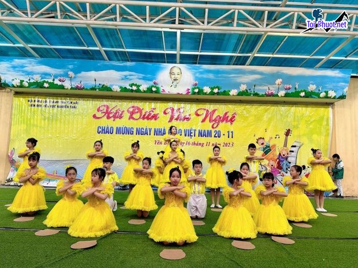 Top 5 Cửa hàng cho thuê trang phục biểu diễn giá rẻ uy tín nhất tại Tuyên Quang số lượng phong phú (1)