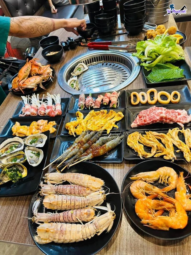 Top 5 Địa chỉ buffet ngon giá rẻ, hút khách nhất Hưng Yên phục vụ tuyệt vời