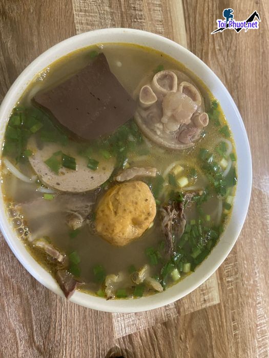 Top 5 Quán bún bò Huế ngon ở Bắc Ninh ngon bổ rẻ dành cho bạn (2)