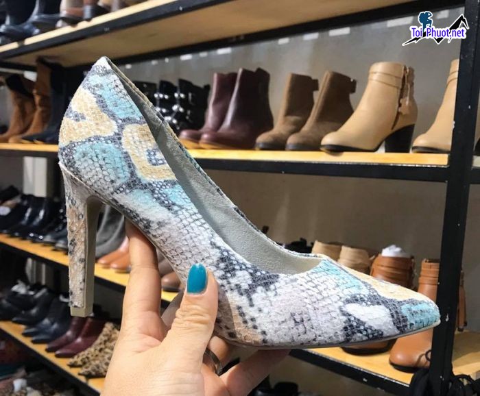 Top 5 Shop giày nữ đẹp được yêu thích nhất Lạng Sơn chất lượng theo thời gian (4)