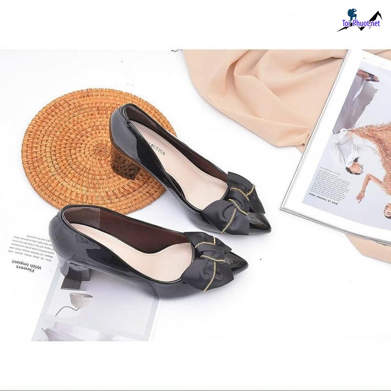 Top 5 Shop giày nữ đẹp được yêu thích nhất Phú Thọ siêu đẹp nổi tiếng (3)