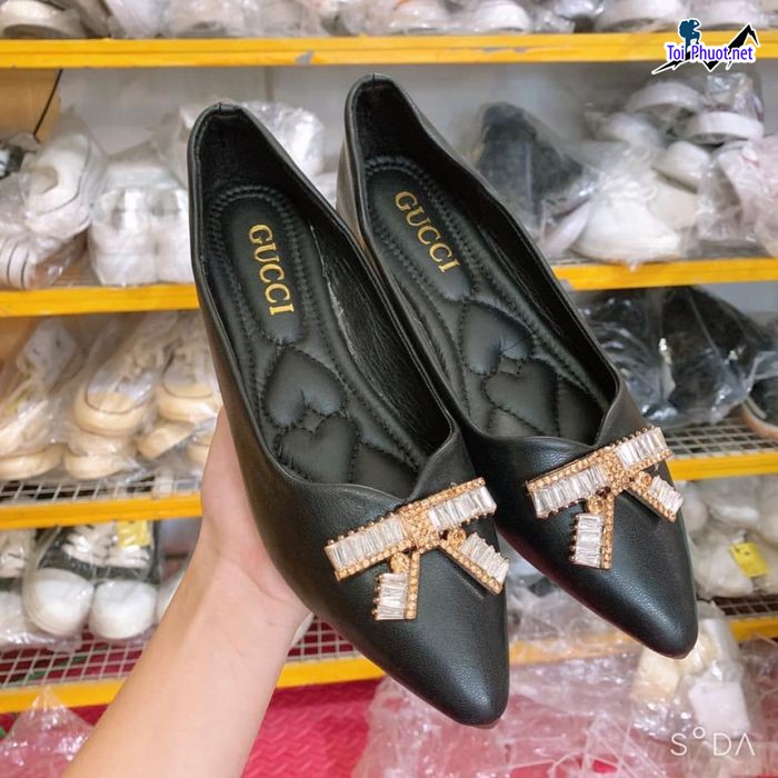 Top 5 Shop giày nữ đẹp được yêu thích nhất Vĩnh Long và có nhiều ưu đãi (3)