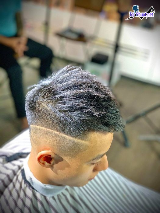 Top 5 Tiệm cắt tóc nam đẹp nhất tại Lào Cai phong cách cho các đấng mày râu (1)