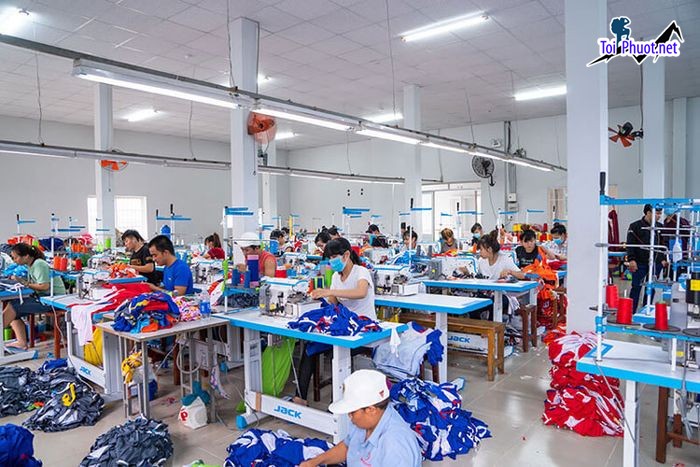 Top 5 Xưởng may quần áo thời trang giá tốt, uy tín nhất Tuyên Quang vải tốt (3)