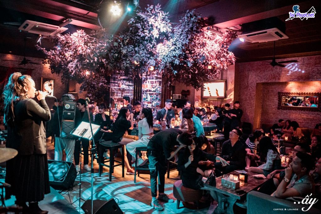 Top 6 Quán Cafe Acoustic lãng mạn nhất An Giang bạn nên đến nhất nhạc hay, thư giãn (2)