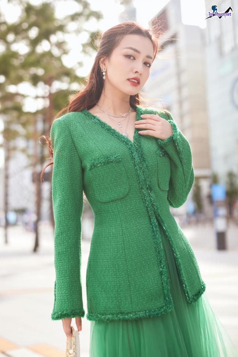 Top 6 Shop thời trang thiết kế hot nhất Lạng Sơn tối giản và sang trọng (1)
