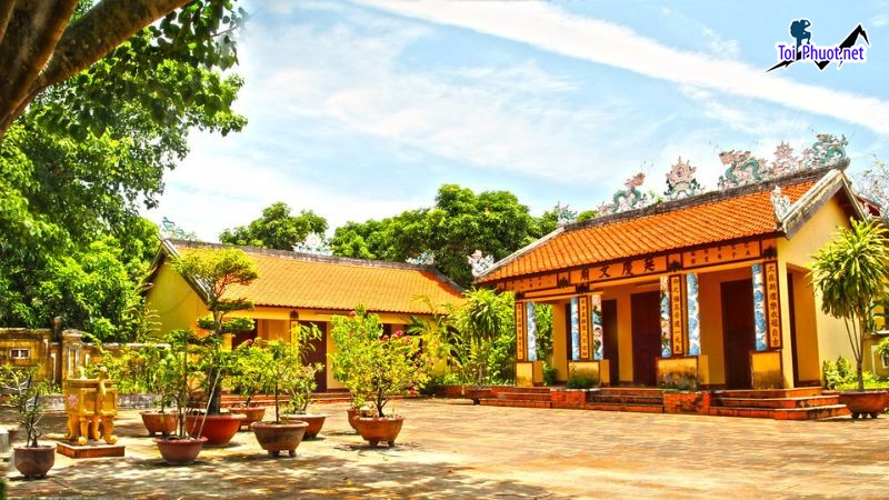 Top 7 Danh lam thắng cảnh đẹp nhất tại Khánh Hòa hấp dẫn, đẹp, nổi tiếng (4)