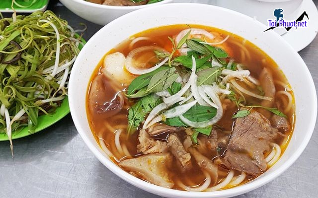 Top 7 Quán bún bò Huế ngon ở Quảng Trị thưởng thức hương vị độc đáo (2)