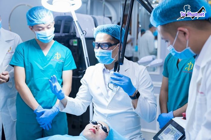 Top 7 Thẩm mỹ viện uy tín và nổi tiếng nhất Đồng Nai tỉ mẩn điều trị (2)