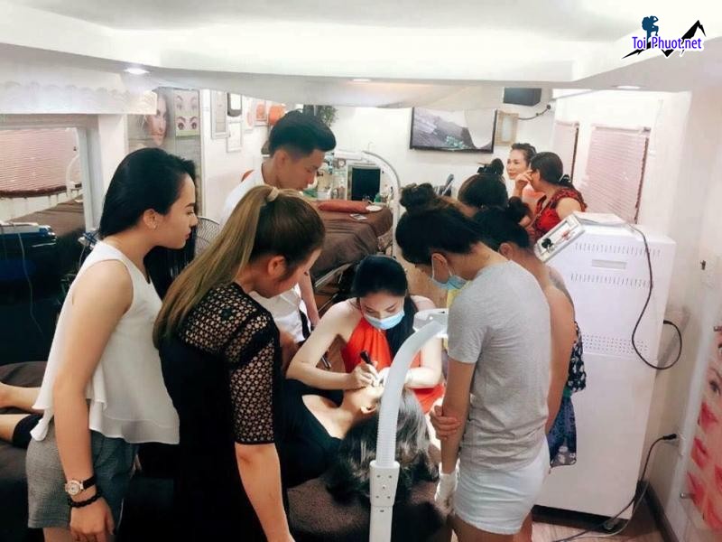 Top 7 Trung tâm dạy nghề spa uy tín và chất lượng nhất Đồng Tháp giáo viên giỏi (4)