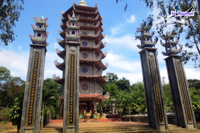 Top 8 Công ty du lịch tại Quảng Ngãi uy tín nhất đội ngũ thân thiện (1)