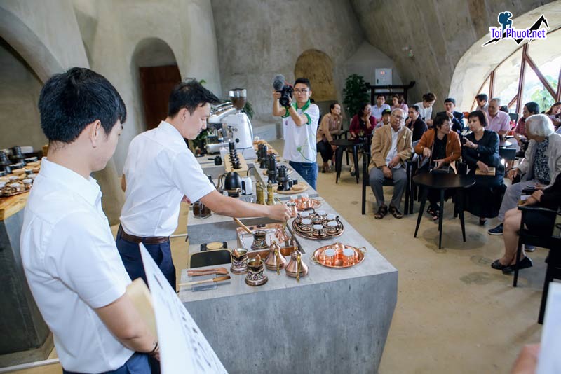 Top 8 Quán cafe đẹp nhất Đắk Lắk Đồ uống ở đây có mức giá vừa phải, chất lượng ổn (2)
