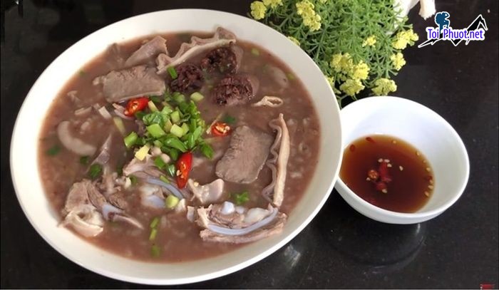 Top 8 Quán cháo ngon nhất Quảng Trị hạt cháo ninh nhừ và thơm mùi gạo dịu dàng (1)