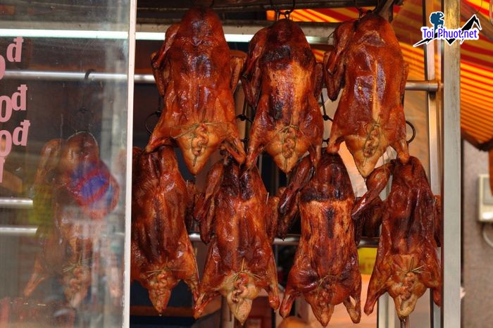 Top 8 Quán vịt quay ngon nhất Cần Thơ phục vụ chuyên nghiệp và chu đáo (5)