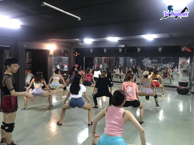 Top 8 Trung tâm dạy nhảy hiện đại tốt nhất ở Quảng Ngãi đội ngũ chuyên gia giàu chuyên môn (1)