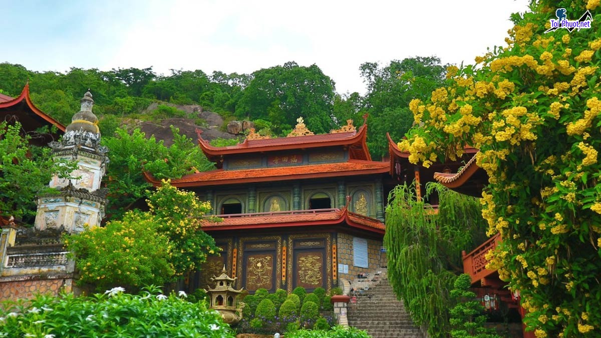 Top 9 Danh lam thắng cảnh đẹp nhất tại An Giang gắn liền với ý nghĩa văn hóa và lịch sử (1)