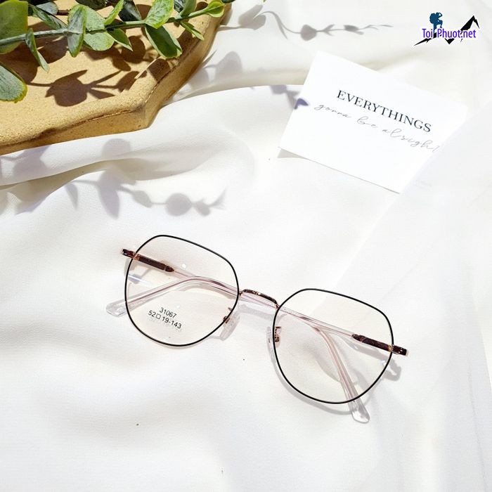 Top 9 Địa chỉ cắt kính cận uy tín, bảo đảm chất lượng, giá tốt tại Quảng Ninh đẳng cấp (2)